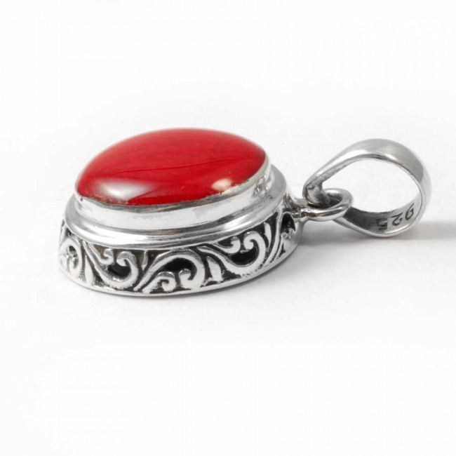 Embossed Gemstone Pendant - Silver Jewellery - Boutique Nirvana