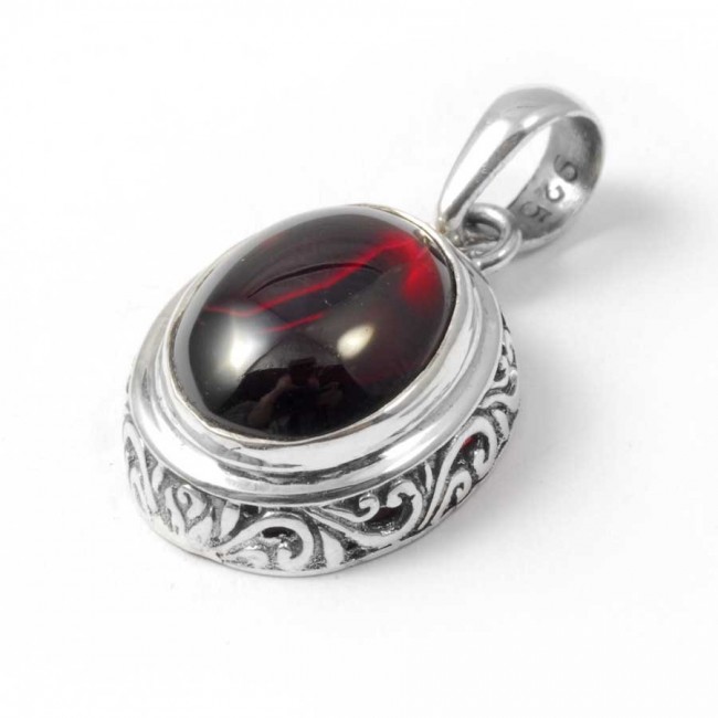 Embossed Gemstone Pendant - Silver Jewellery - Boutique Nirvana