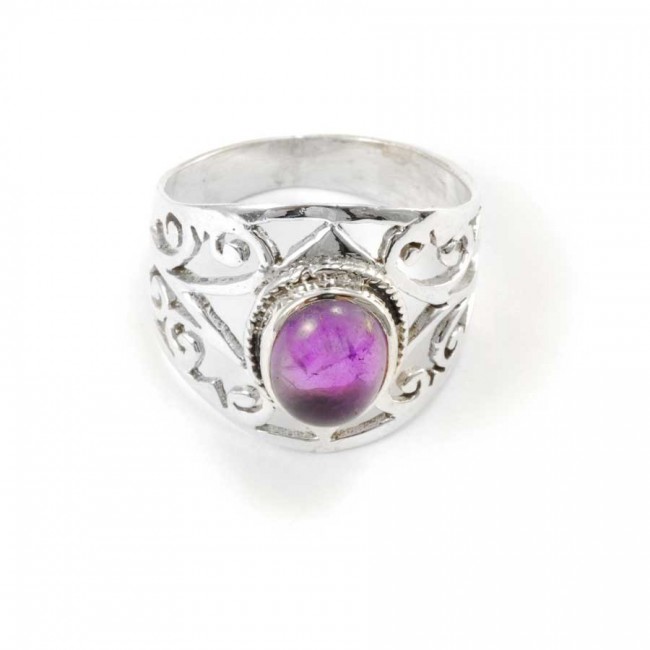Sterling Silver and Oval Stone Ring - Silver Jewellery - Boutique Nirvana