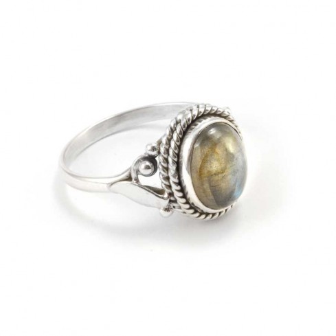 Fine Detailed Silver & Oval Stone Ring - Silver Jewellery - Boutique Nirvana 2